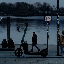6MK_8992_export_klein Electric Scooter